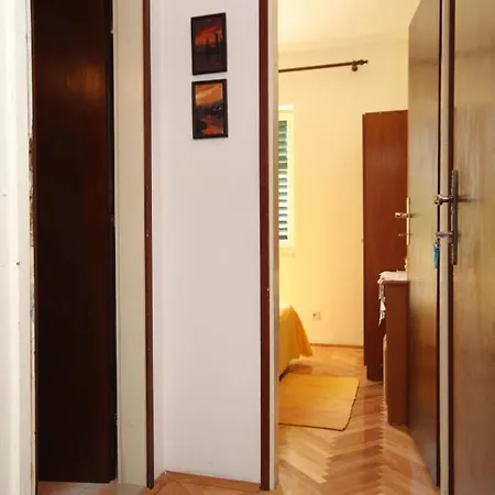 Apartment By The Sea Tucepi, Makarska - 6656 Tucepi