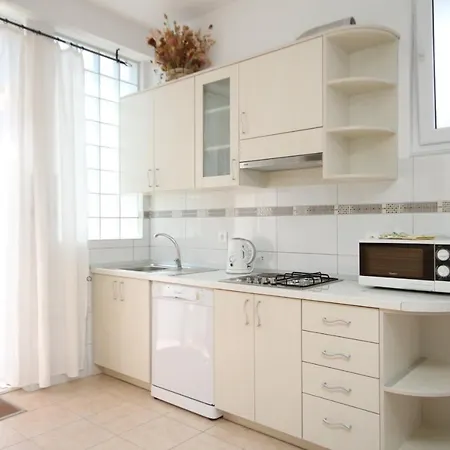 By The Sea Tucepi, Makarska - 6656 Apartment